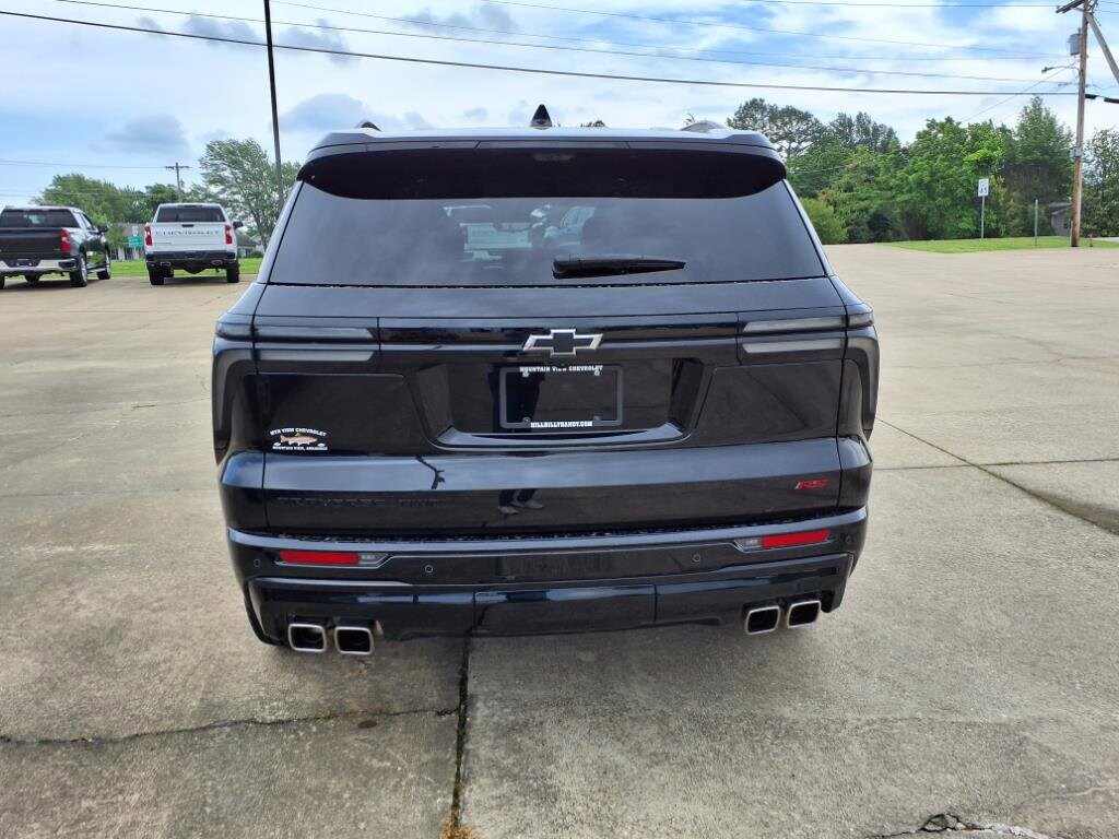 2024 Chevrolet Traverse RS photo 3