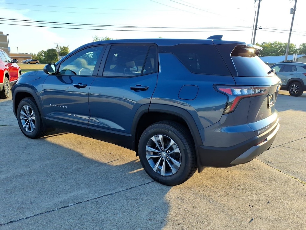 New 2027 Chevrolet Equinox LT SUV