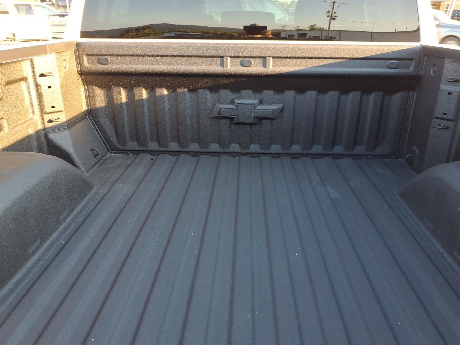 2026 Chevrolet Silverado 1500 LT - Photo 6