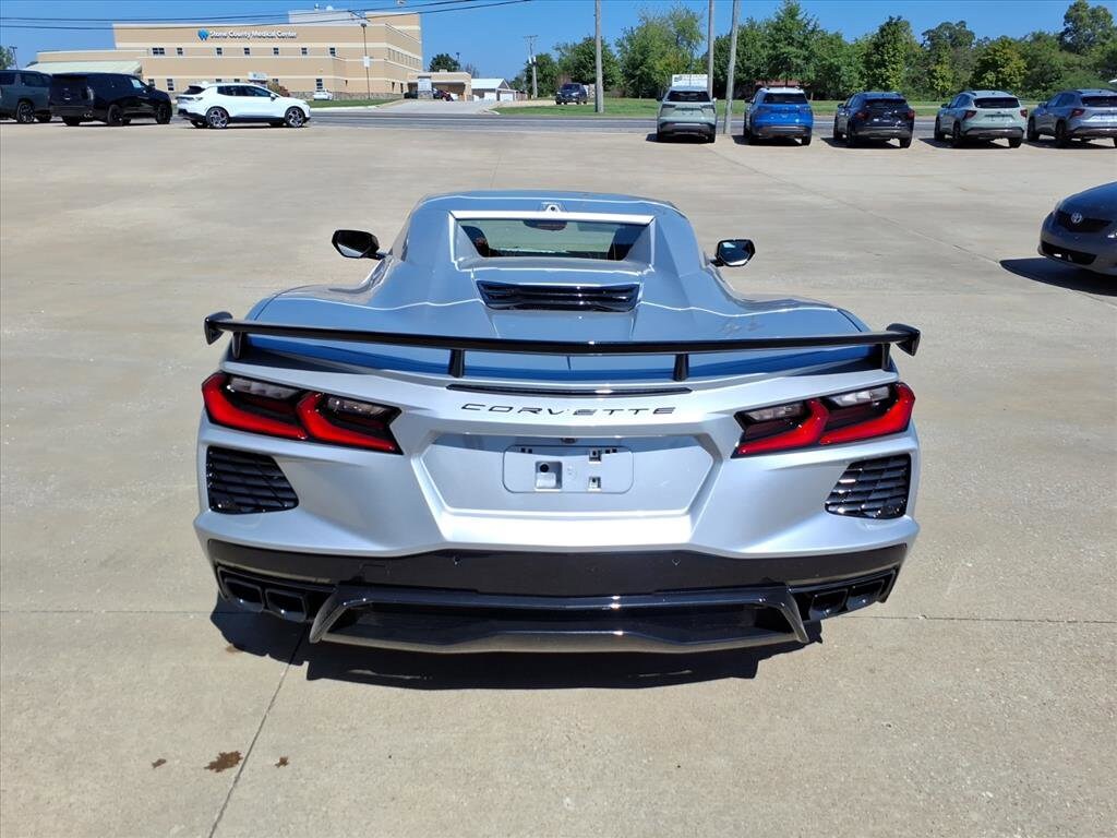 2026 Chevrolet Corvette Stingray 2LT photo 4