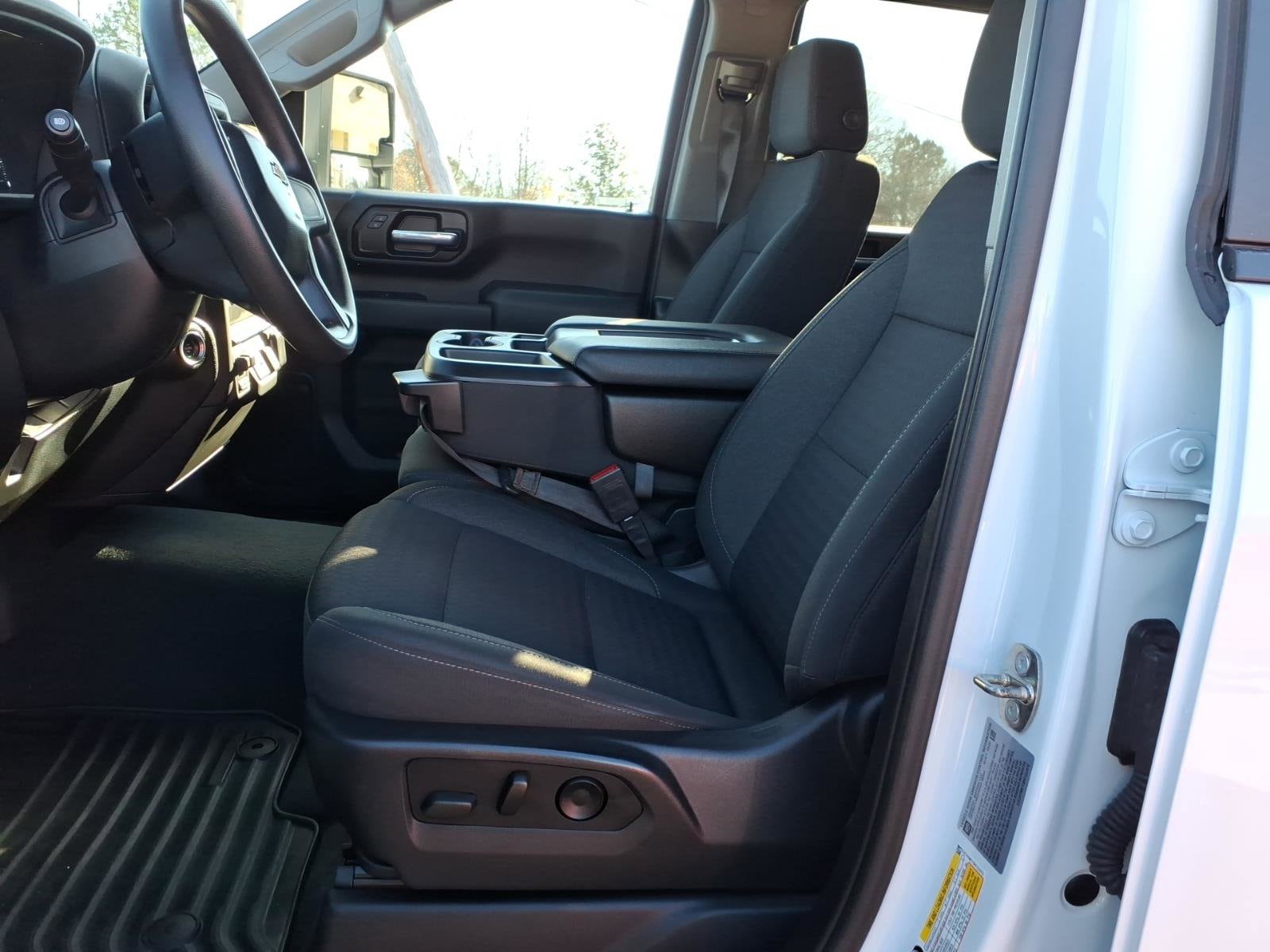 2024 Chevrolet Silverado 2500HD Custom - Photo 14