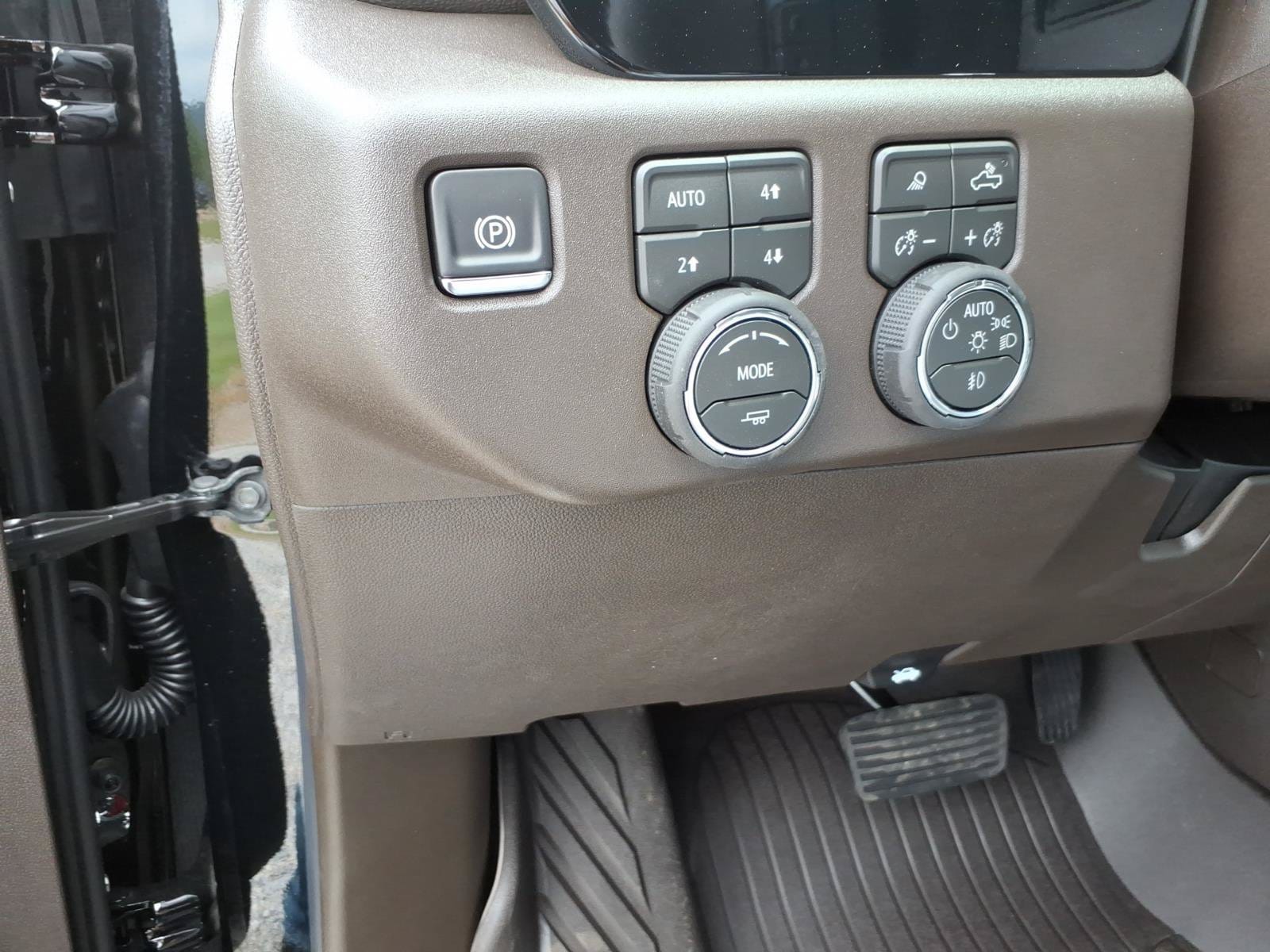 2026 Chevrolet Silverado 1500 LT Trail Boss - Photo 12