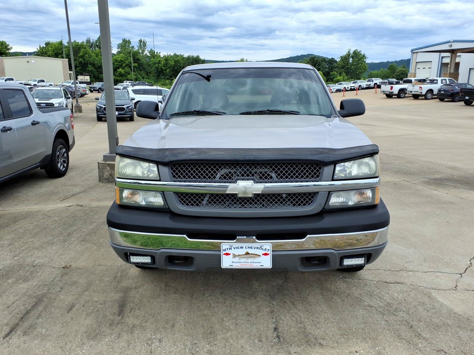 Used 2004 Chevrolet Silverado 1500 Work Truck with VIN 1GCEK19T04E369310 for sale in Little Rock