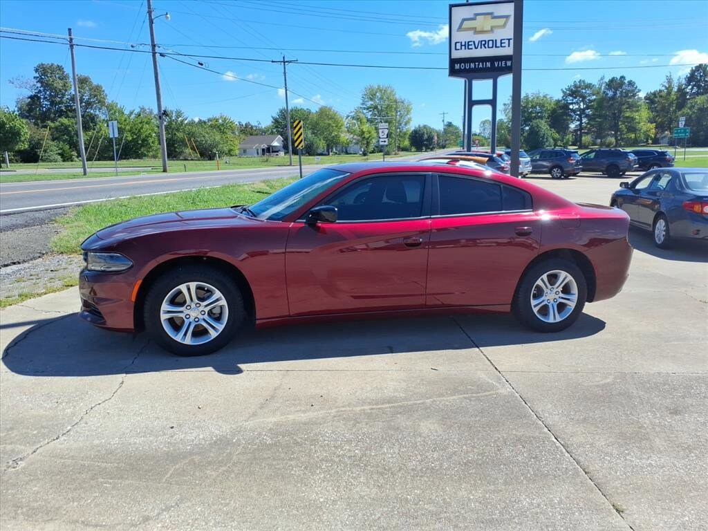 2023 Dodge Charger SXT photo 3