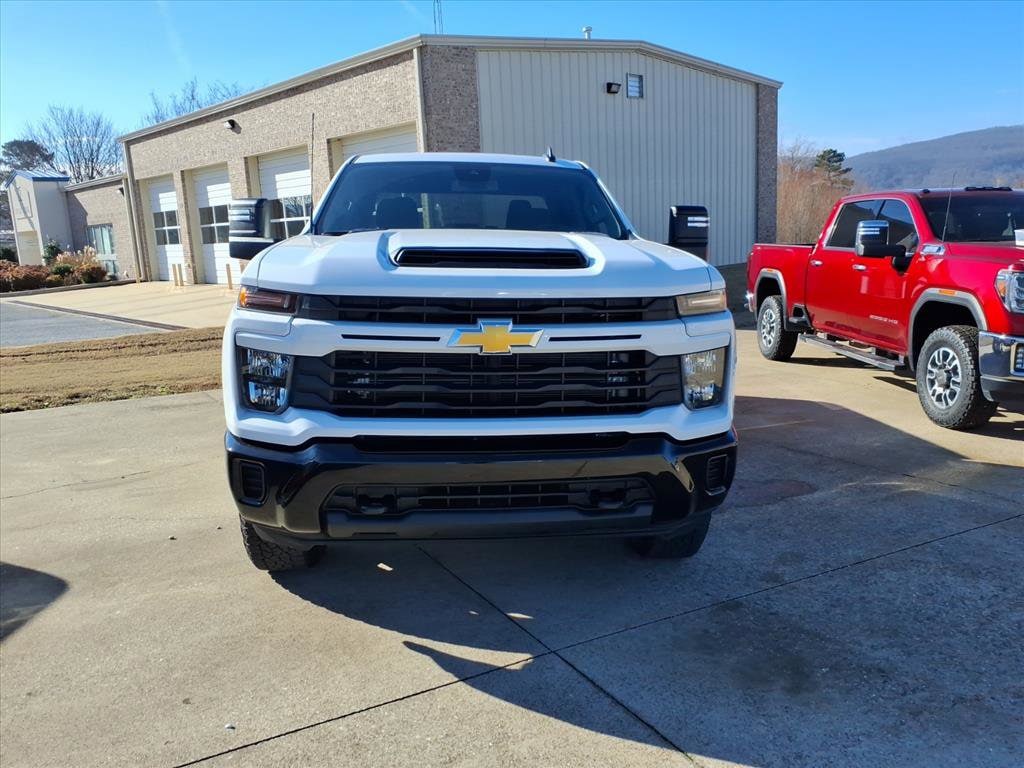 Used 2024 Chevrolet Silverado 2500 HD Custom Truck