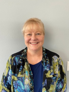 Staff member B.J. Burns from ae87dd1fc722