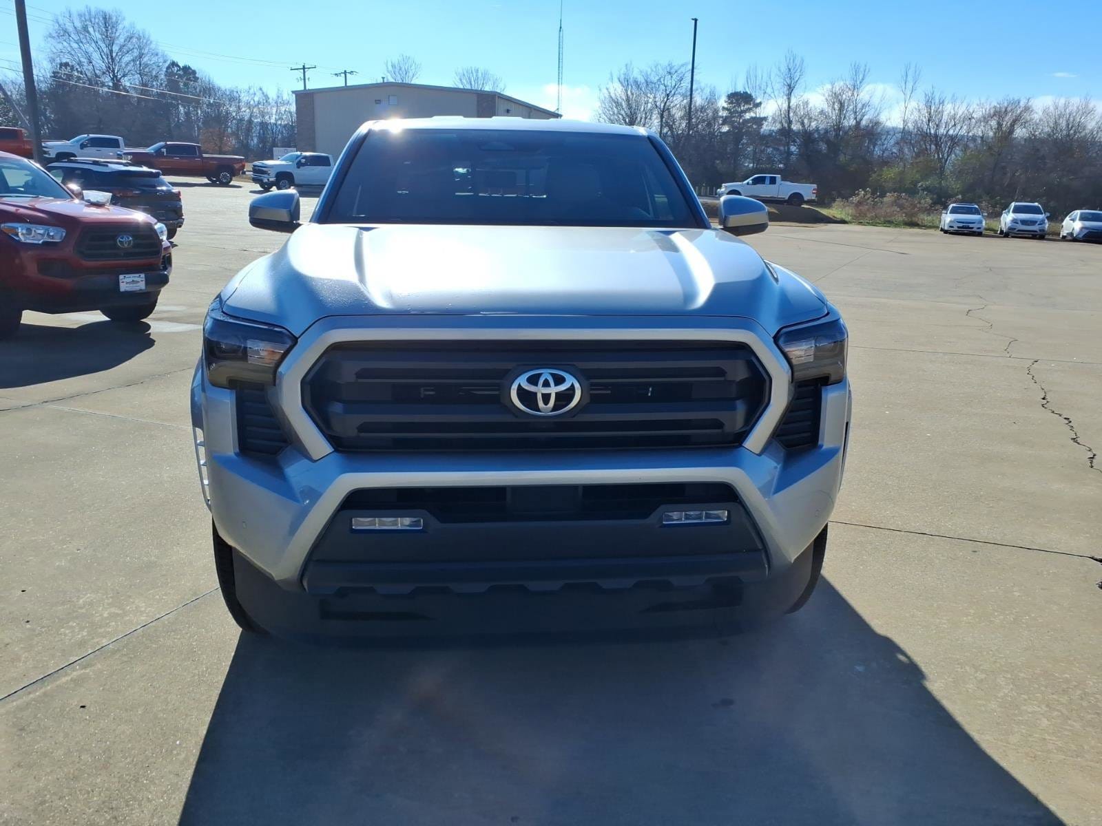 Used 2024 Toyota Tacoma SR5 with VIN 3TYLB5JN6RT035669 for sale in Little Rock