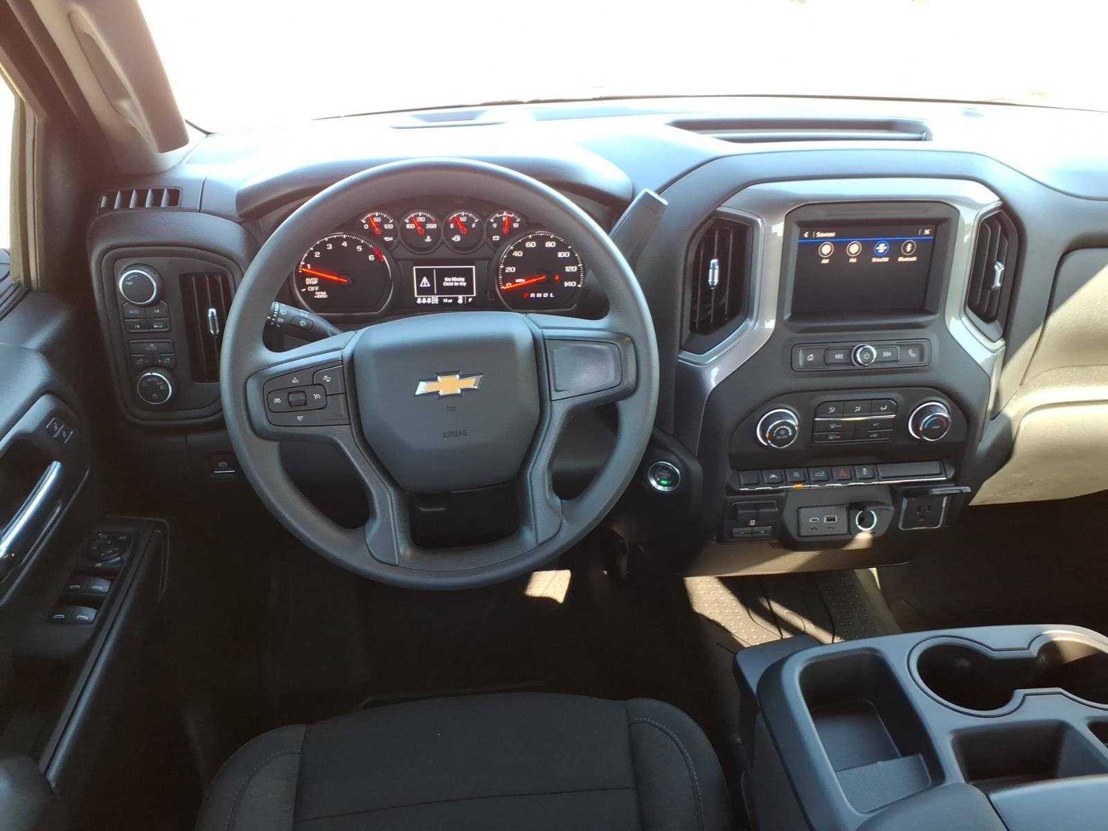 2026 Chevrolet Silverado 1500 Custom - Photo 10