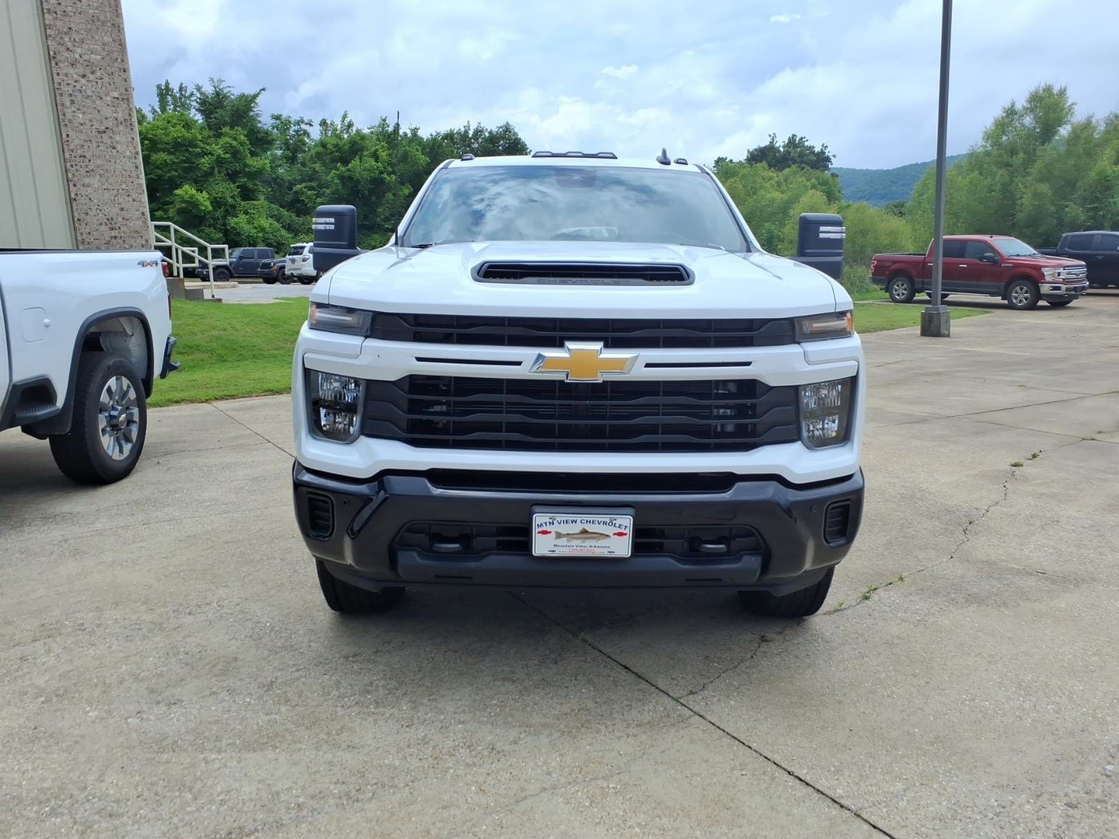 Used 2025 Chevrolet Silverado 2500HD Custom with VIN 2GC4KMEY8S1152133 for sale in Little Rock