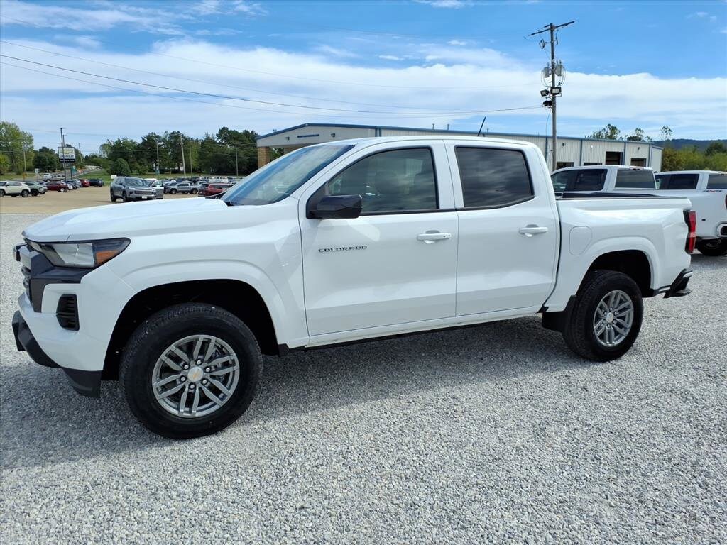 2026 Chevrolet Colorado LT photo 3
