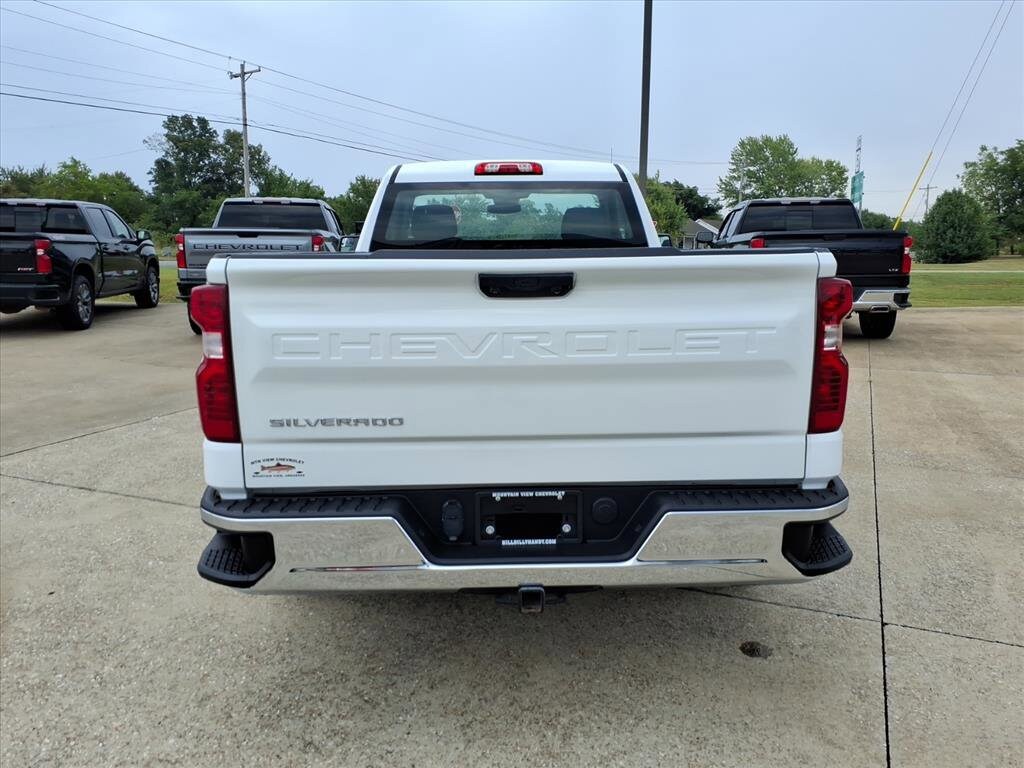 2024 Chevrolet Silverado 1500 photo 4
