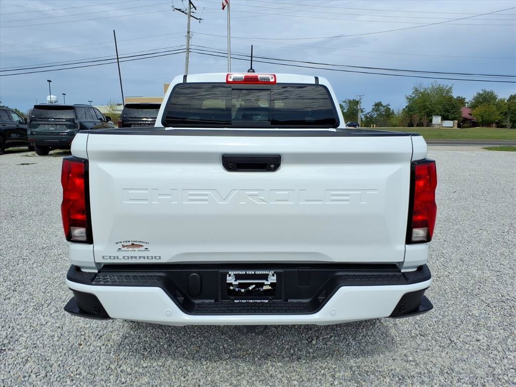 2026 Chevrolet Colorado LT photo 4