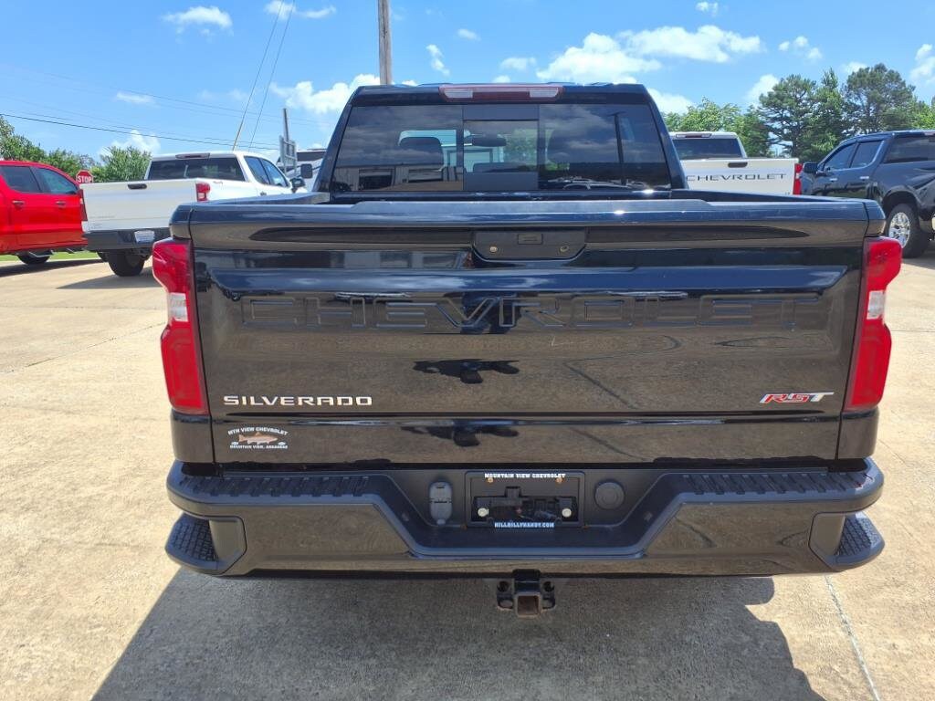 2021 Chevrolet Silverado 1500 RST photo 3
