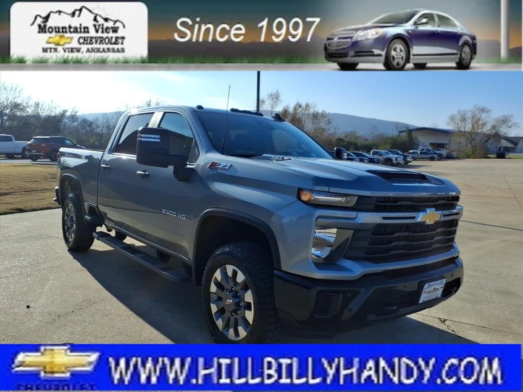 Used 2025 Chevrolet Silverado 2500 HD Custom Truck