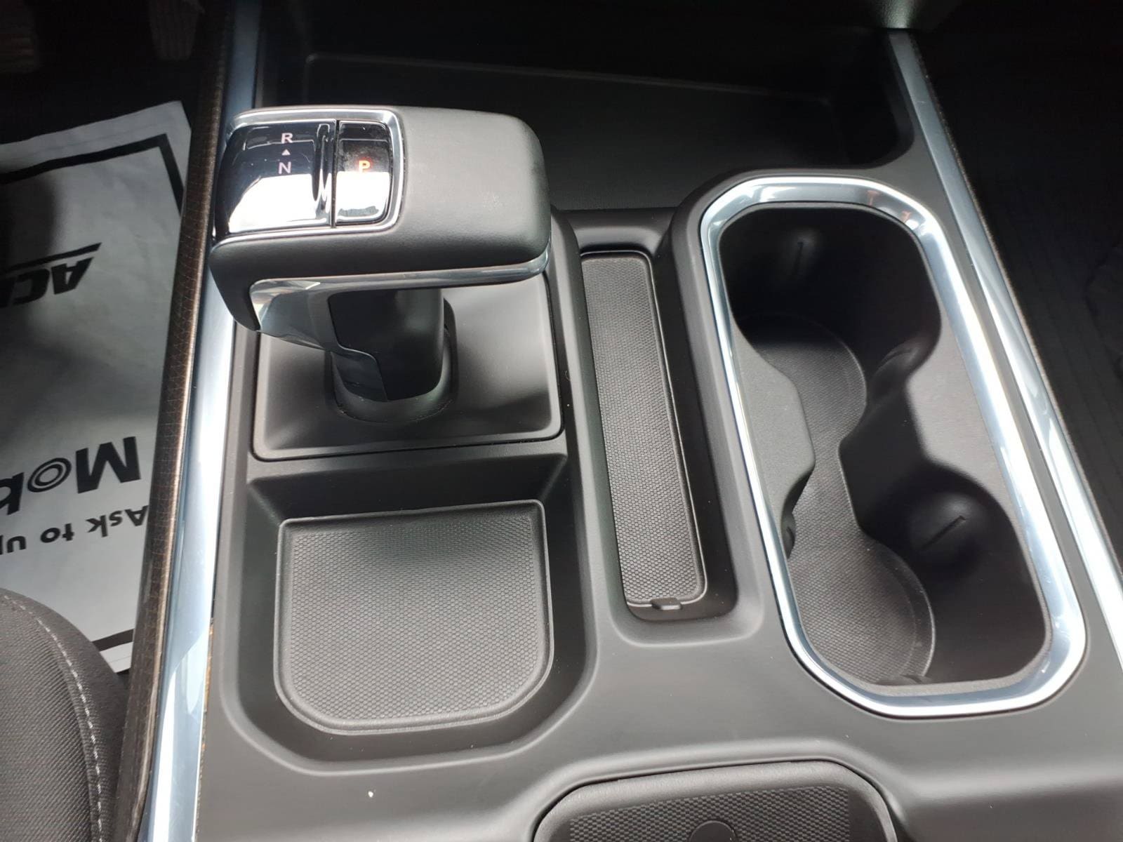 2023 Chevrolet Silverado 1500 RST - Photo 15