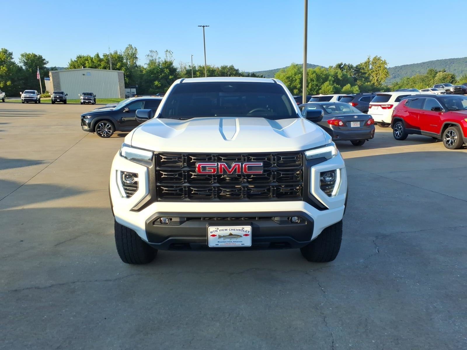 Used 2024 GMC Canyon Elevation with VIN 1GTP5BEK1R1200608 for sale in Little Rock