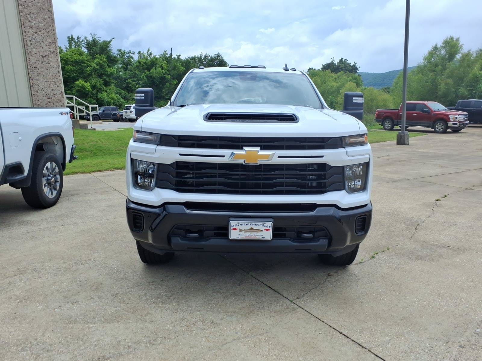 Used 2025 Chevrolet Silverado 2500HD Custom with VIN 2GC4KMEY8S1152133 for sale in Little Rock