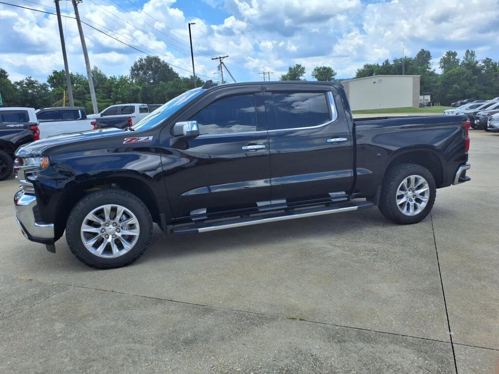 2019 Chevrolet Silverado 1500 LTZ photo 3