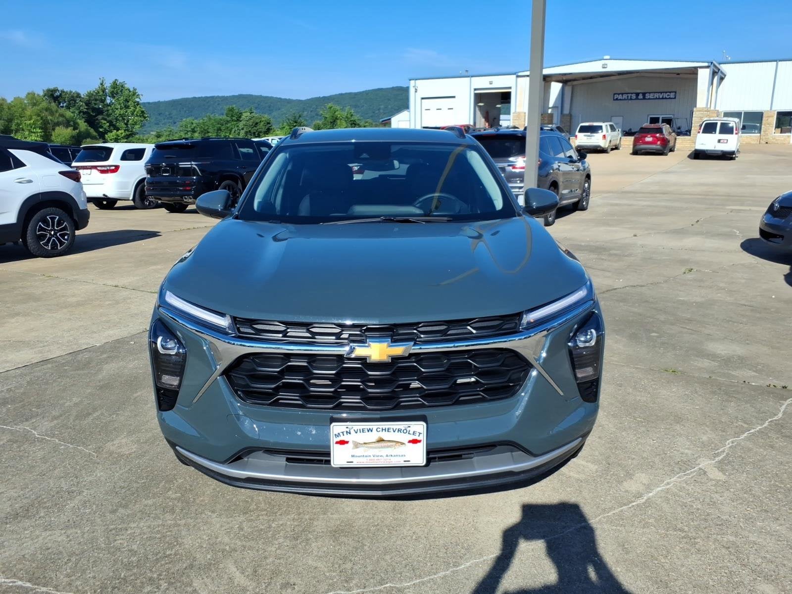 Vehicle Image 2