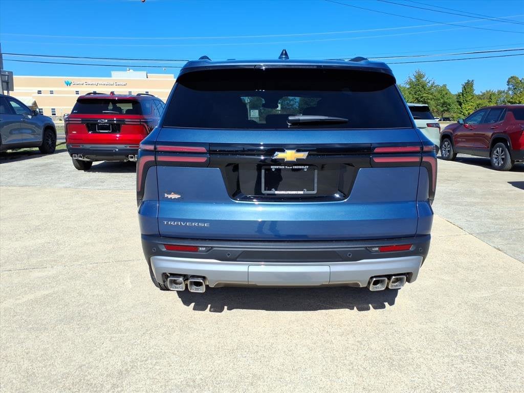 New 2026 Chevrolet Traverse LT SUV