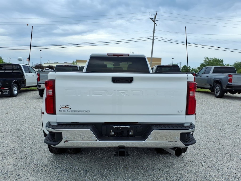 New 2026 Chevrolet Silverado 3500 HD LT DRW Truck