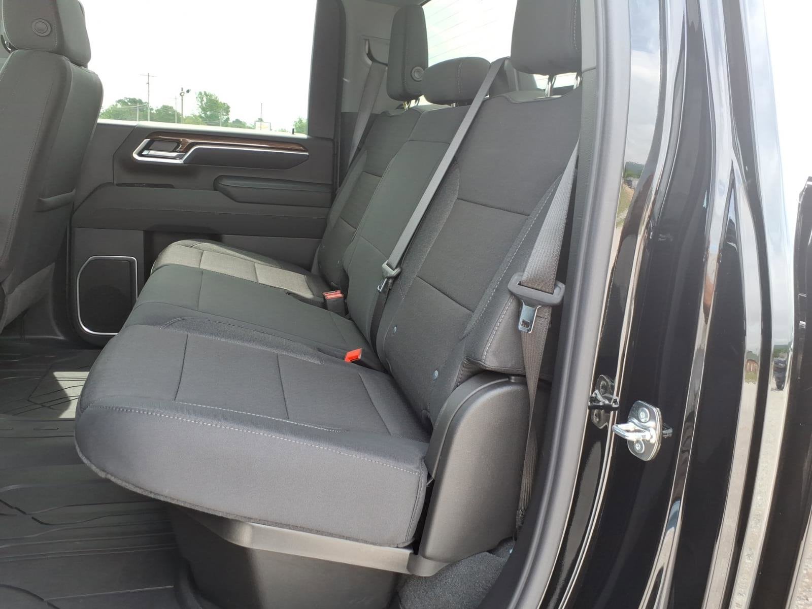 2026 Chevrolet Silverado 3500 HD LT - Photo 9
