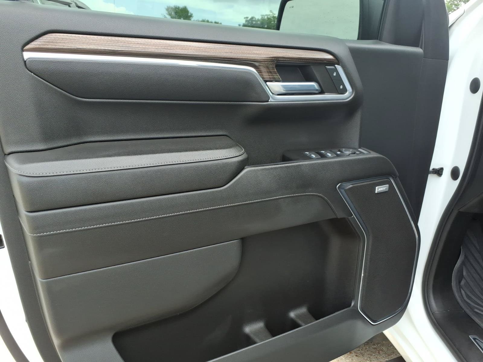 2023 Chevrolet Silverado 1500 RST - Photo 12