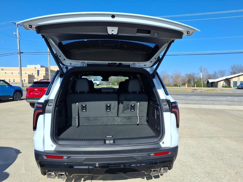 2026 Chevrolet Traverse LT - Photo 6