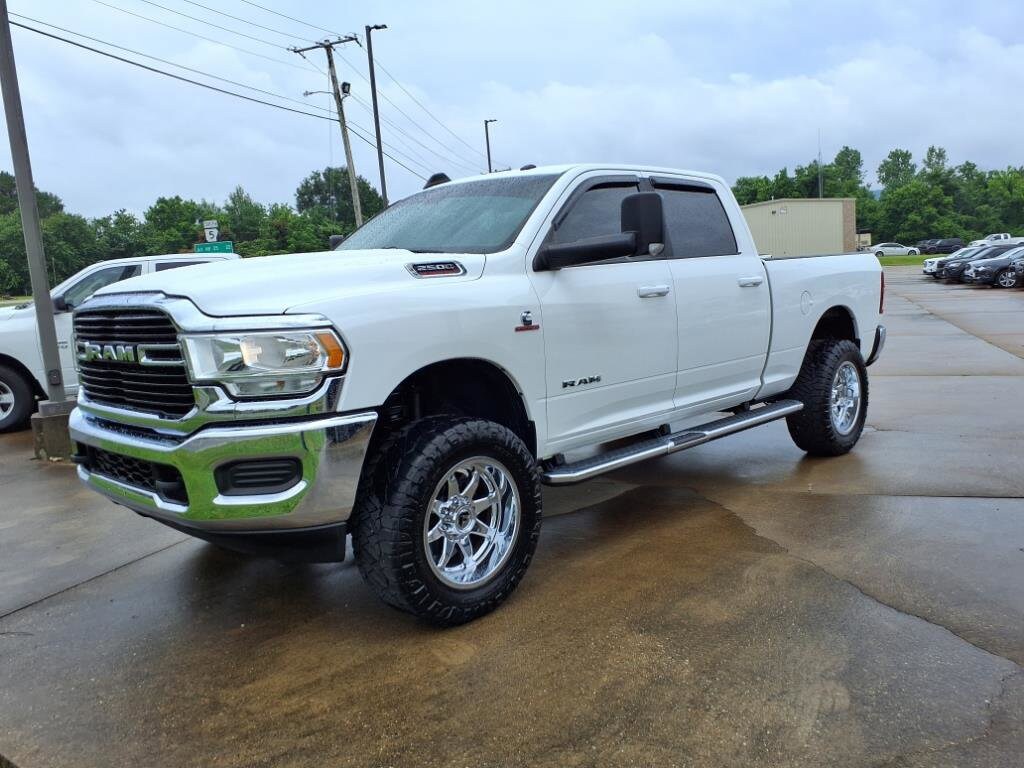 2020 Ram 2500 Big Horn photo 3