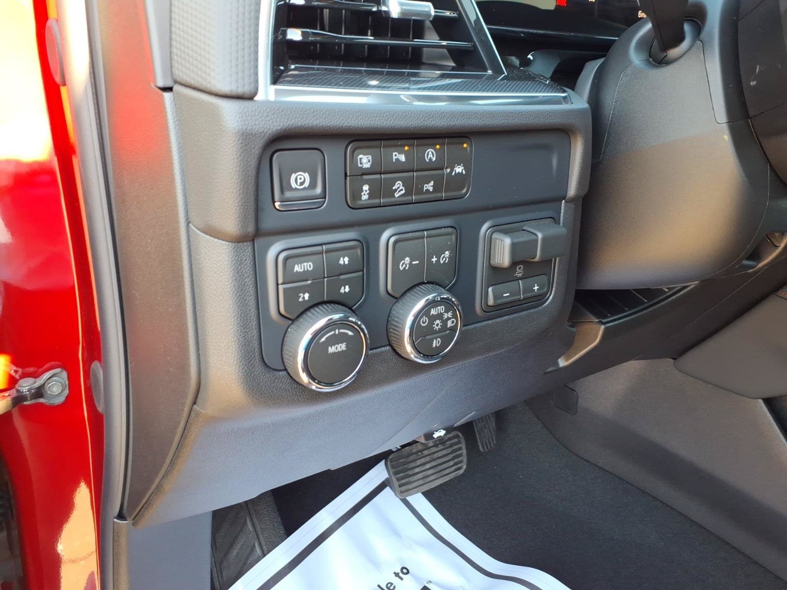 2027 Chevrolet Tahoe RST - Photo 14