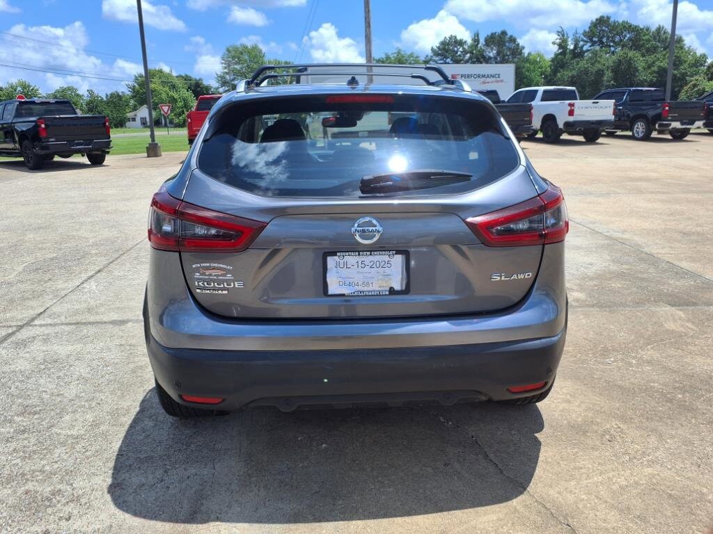 2022 Nissan Rogue Sport SL photo 4