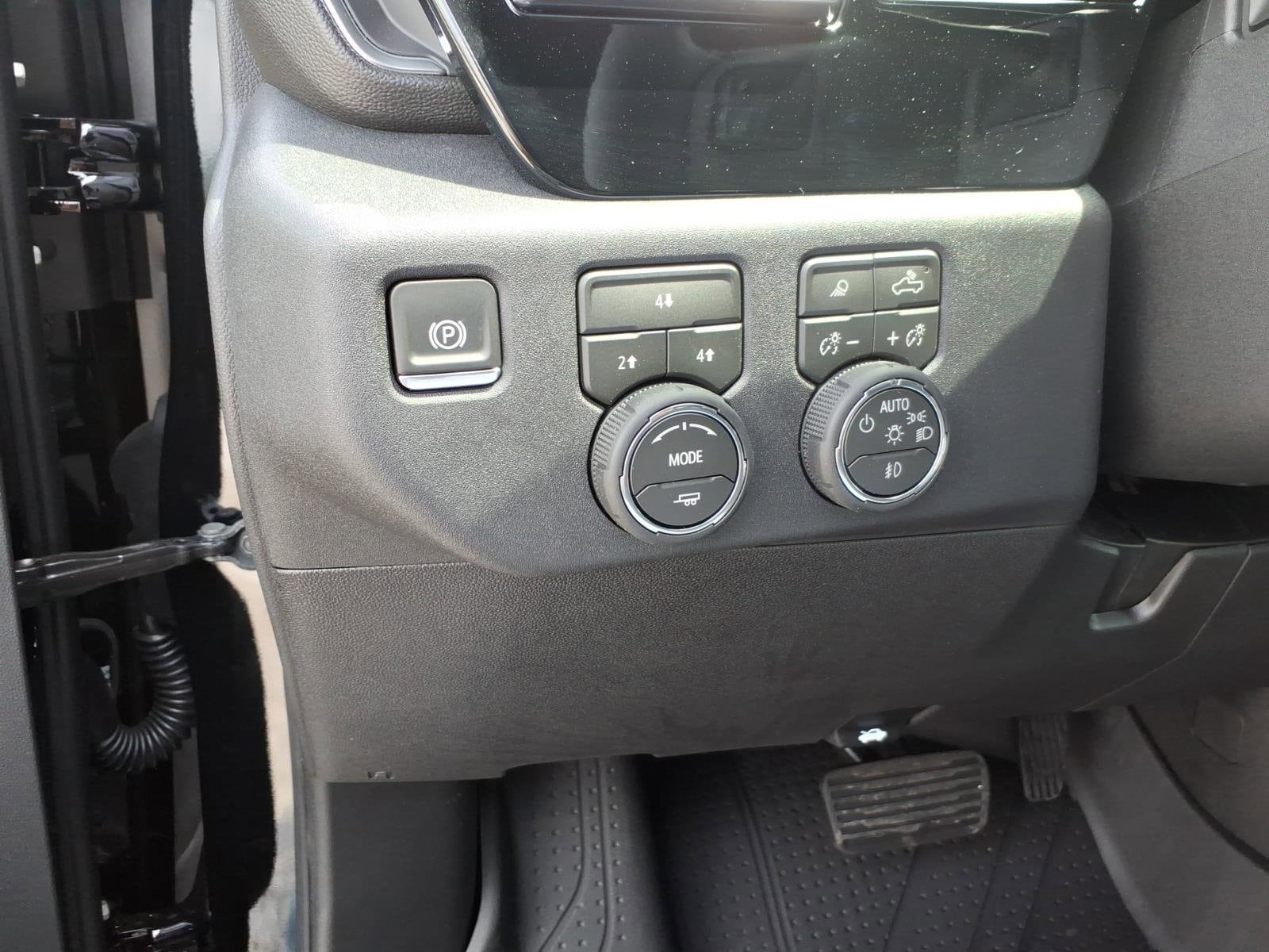 2026 Chevrolet Silverado 3500 HD LT - Photo 13