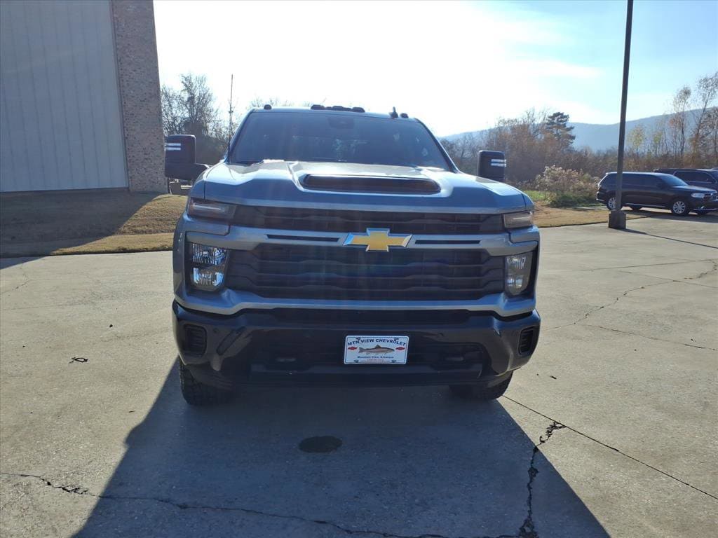 Used 2025 Chevrolet Silverado 2500HD Custom with VIN 2GC4KME70S1112653 for sale in Little Rock