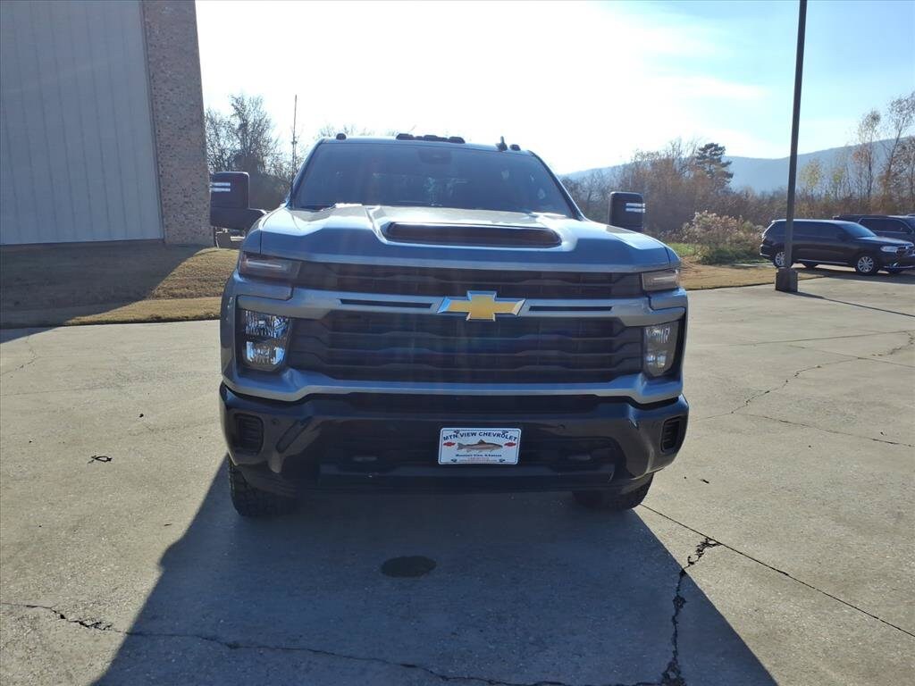 Used 2025 Chevrolet Silverado 2500 HD Custom Truck