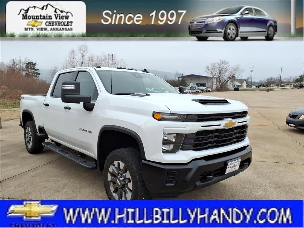 2024 Chevrolet Silverado 2500HD Custom's photo