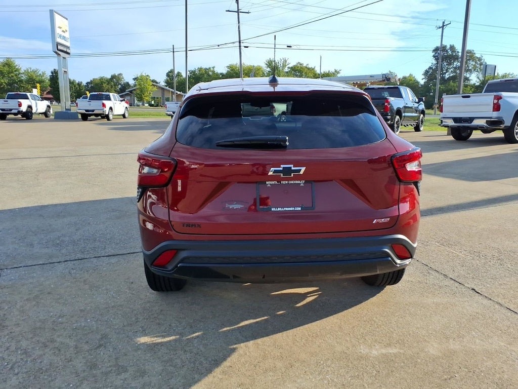 Used 2024 Chevrolet Trax 1RS SUV