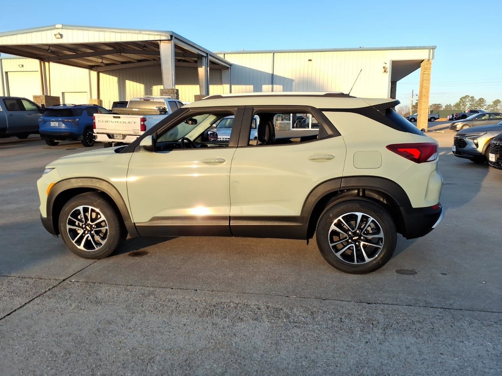 New 2026 Chevrolet Trailblazer LT SUV