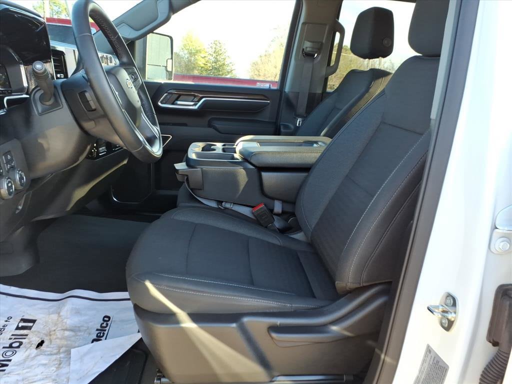 2024 Chevrolet Silverado 2500HD LT - Photo 16