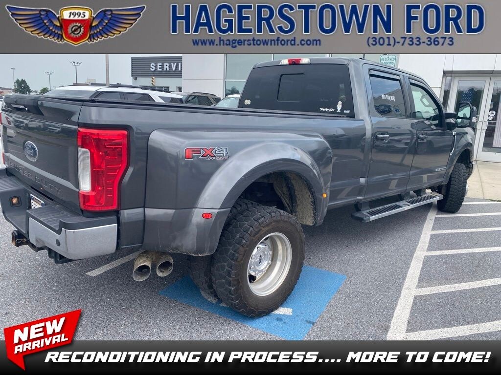 Used 2018 Ford F-350 Truck Crew Cab