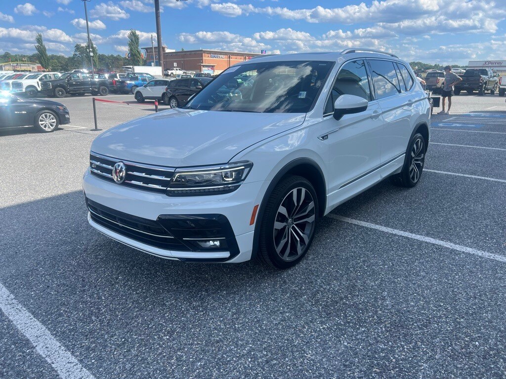 Certified 2020 Volkswagen Tiguan 2.0T SEL Premium R-Line 4MOTION SUV