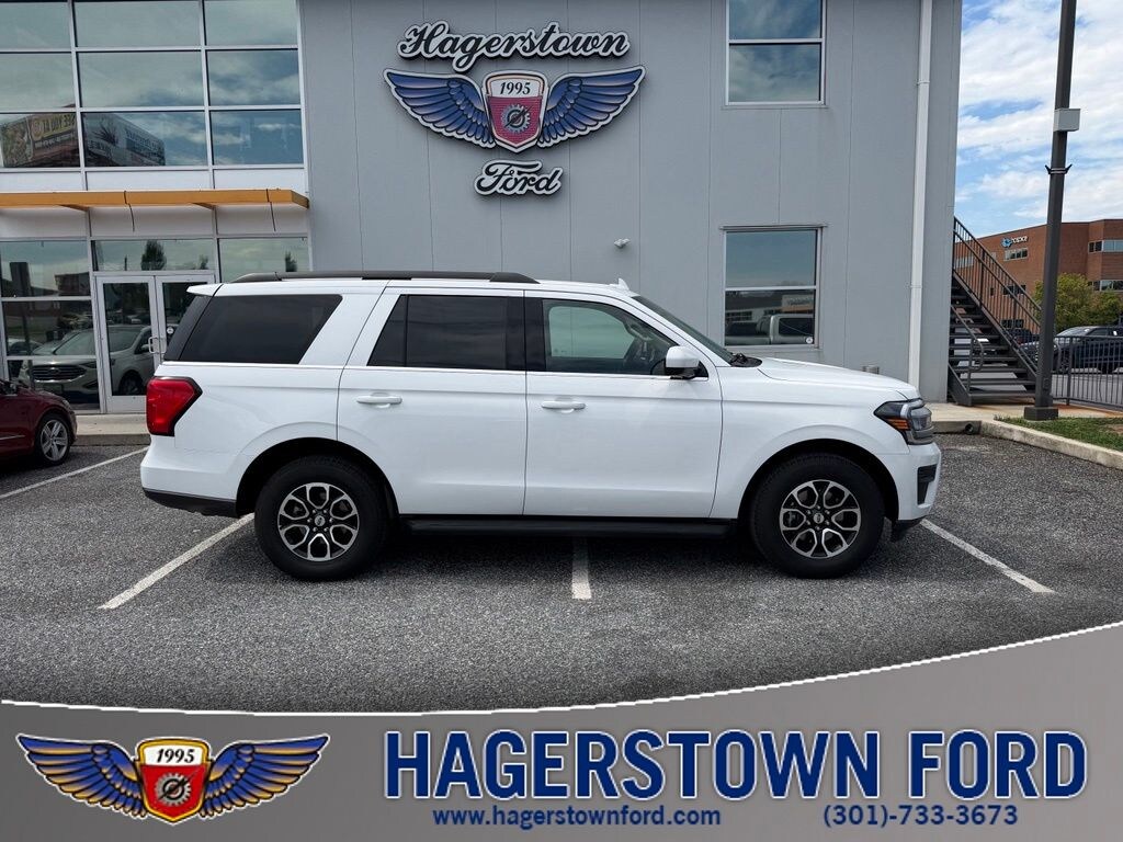 Used 2024 Ford Expedition XLT SUV