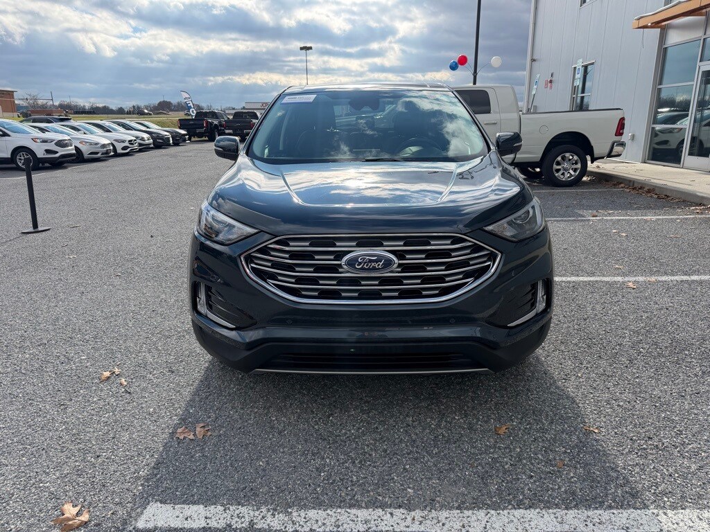 Certified 2022 Ford Edge Titanium SUV