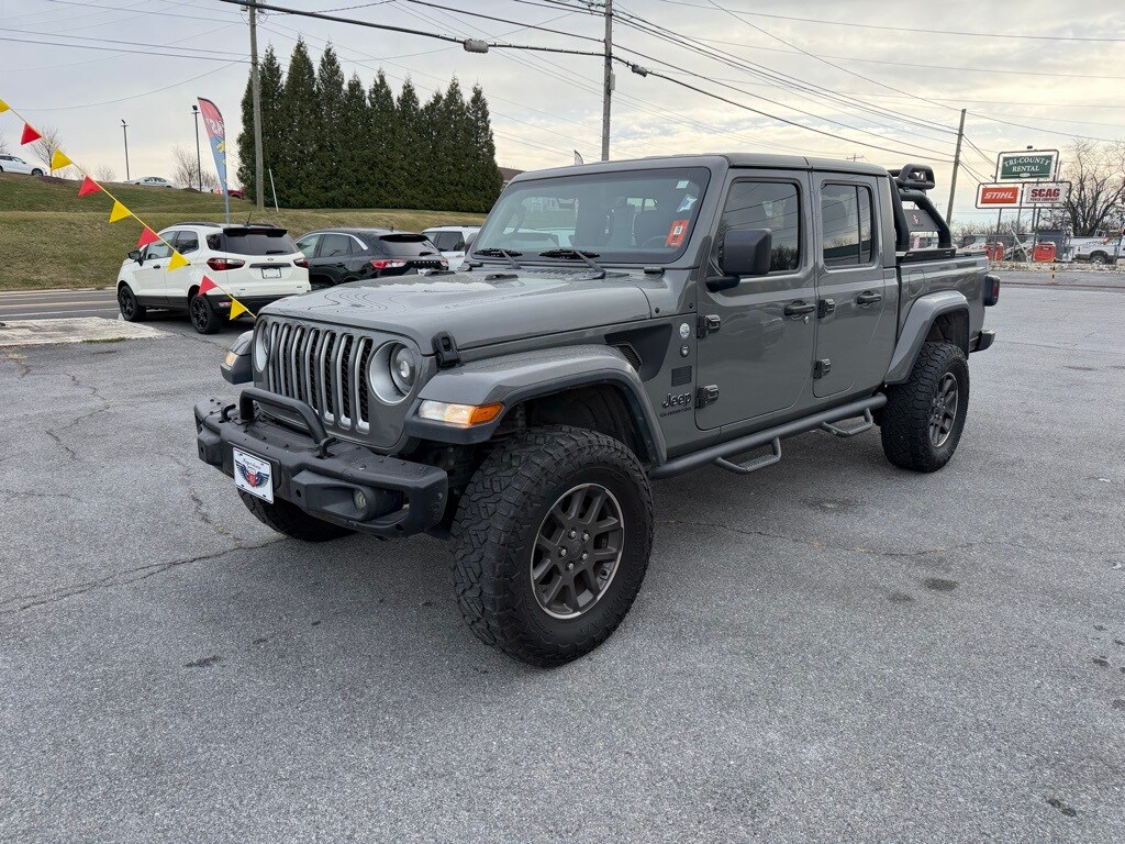 Used 2020 Jeep Gladiator Overland Truck Crew Cab