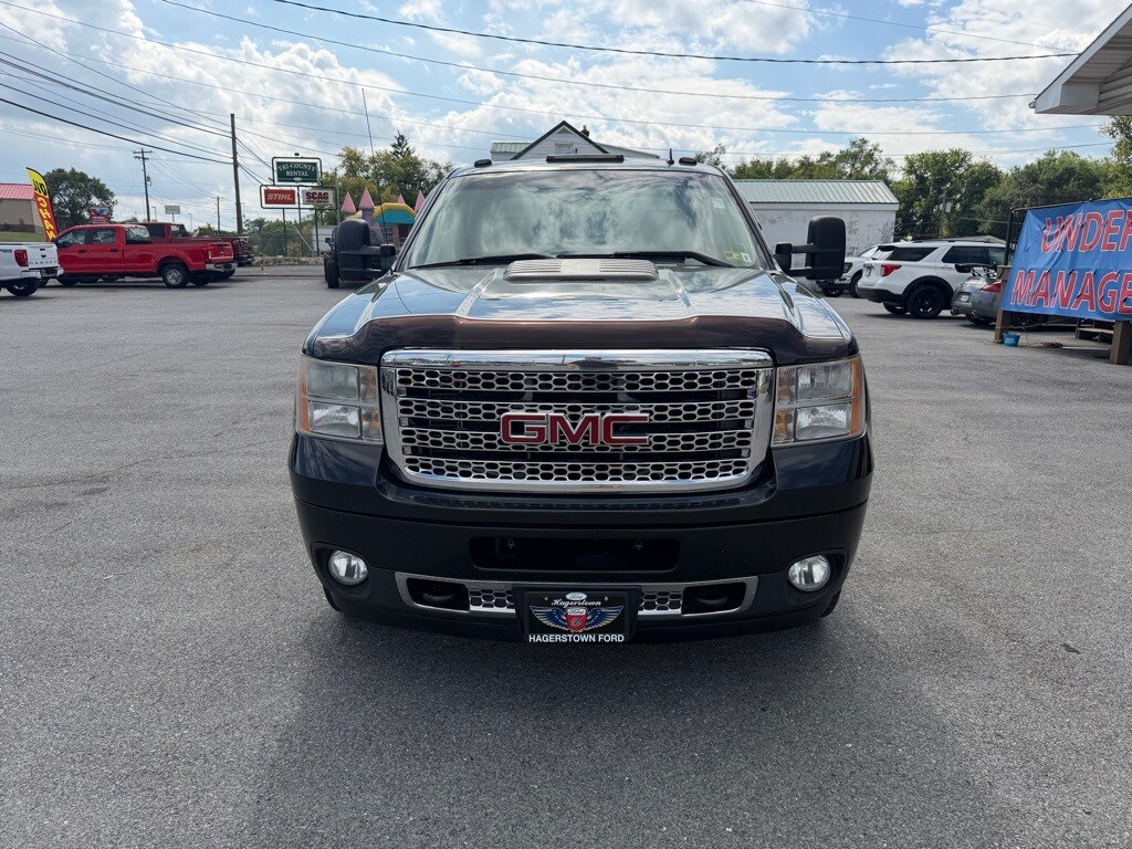 2014 Gmc Sierra Denali photo 2