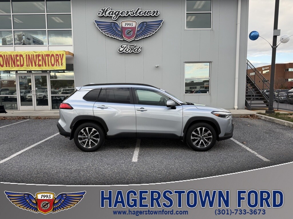 Certified 2023 Toyota Corolla Cross XLE SUV