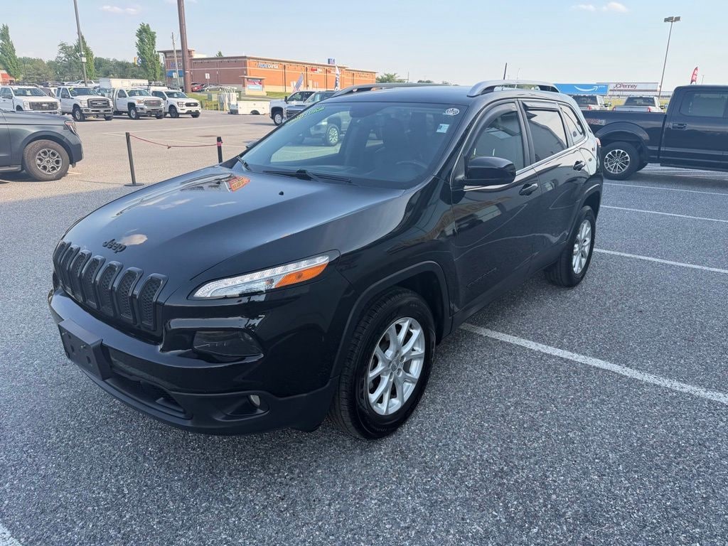 Certified 2018 Jeep Cherokee Latitude Plus 4x4 SUV
