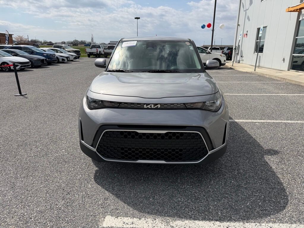 Certified 2025 Kia Soul LX Hatchback