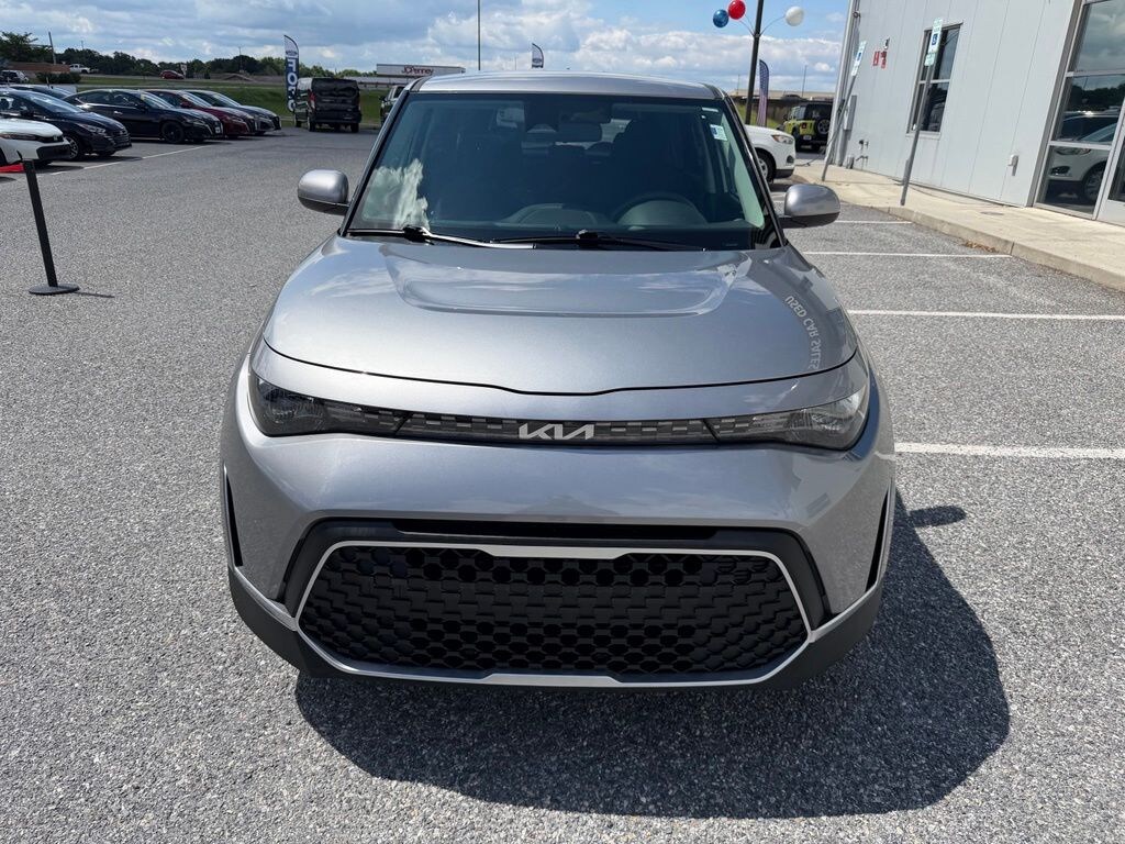 Certified 2025 Kia Soul LX Hatchback