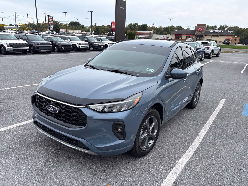 Used 2024 Ford Escape ST-Line Select SUV