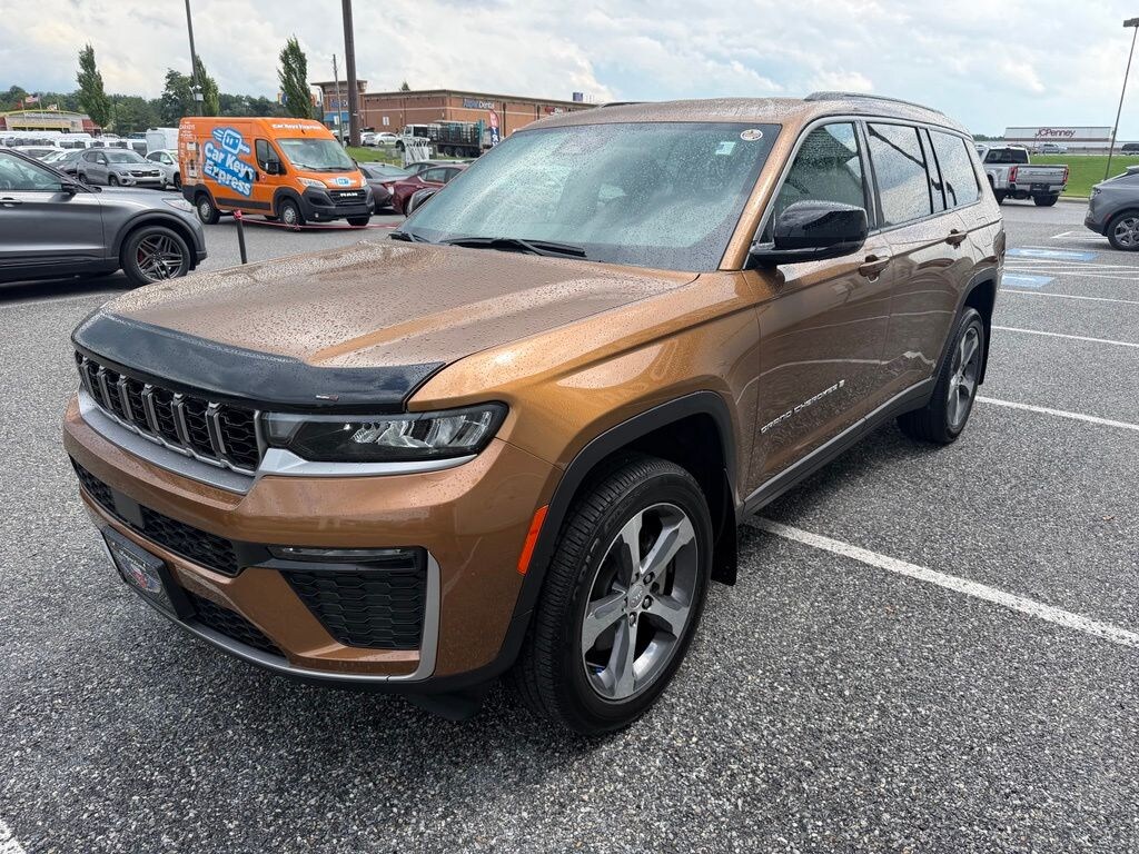 Used 2026 Jeep Grand Cherokee Limited SUV